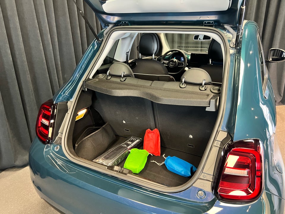 Fiat 500e 42 Icon 3d