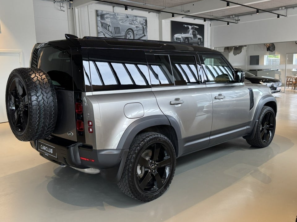 Land Rover Defender 110 3,0 D300 Hard Top SE aut. Van 5d