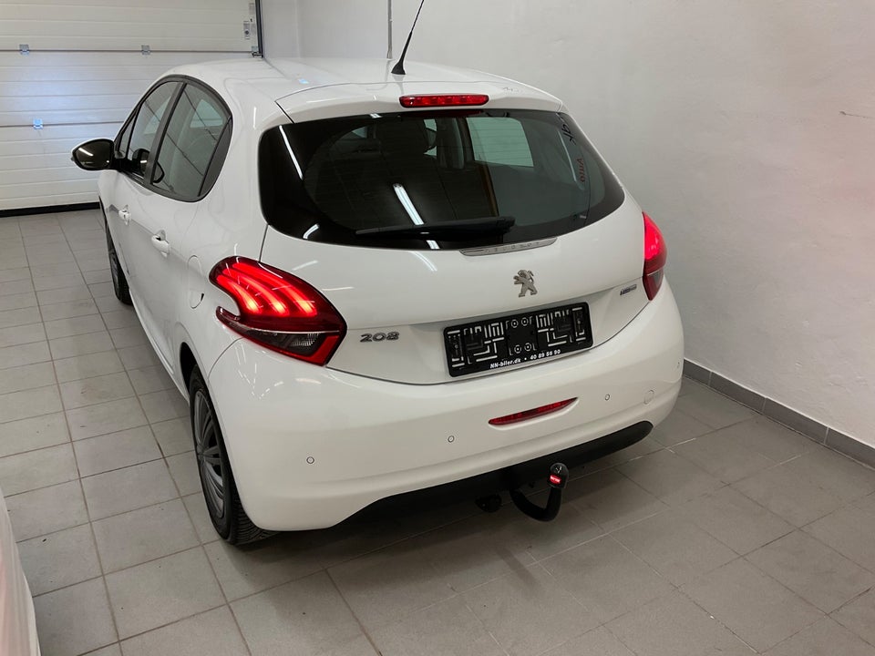 Peugeot 208 1,2 VTi 82 Active 5d