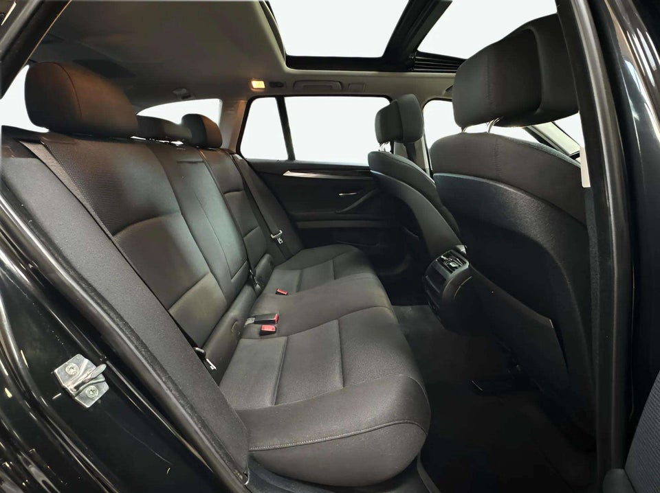 BMW 520d 2,0 Touring 5d