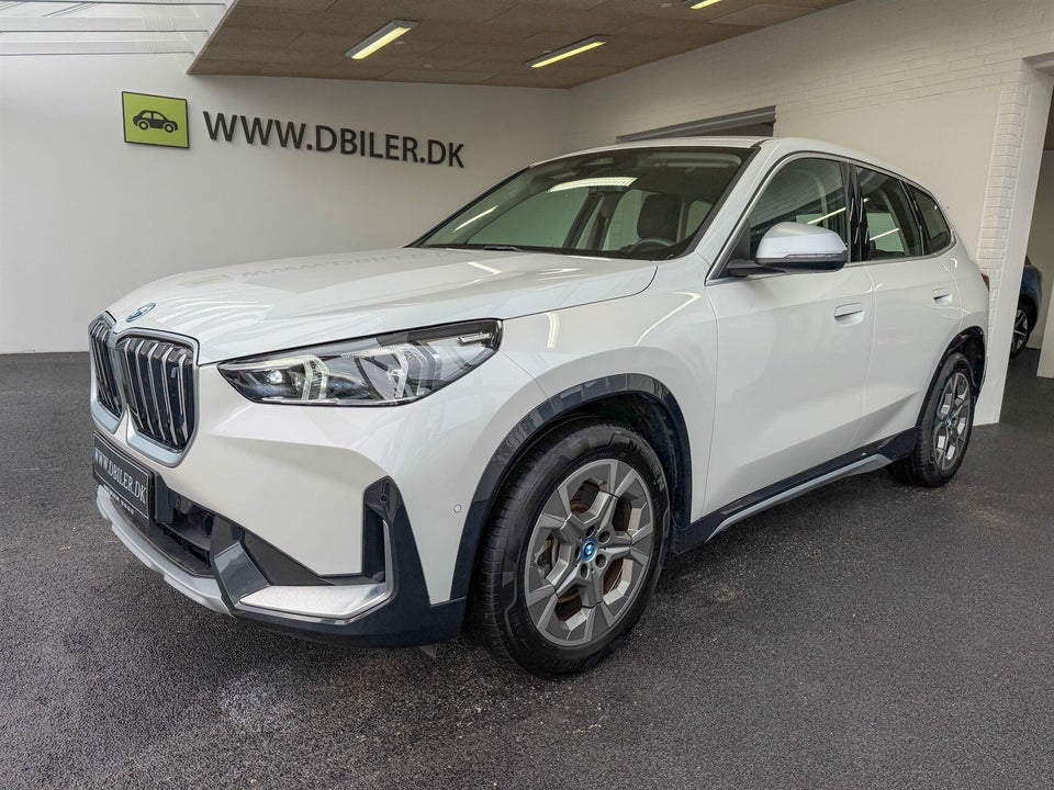 BMW iX1 xDrive30 5d