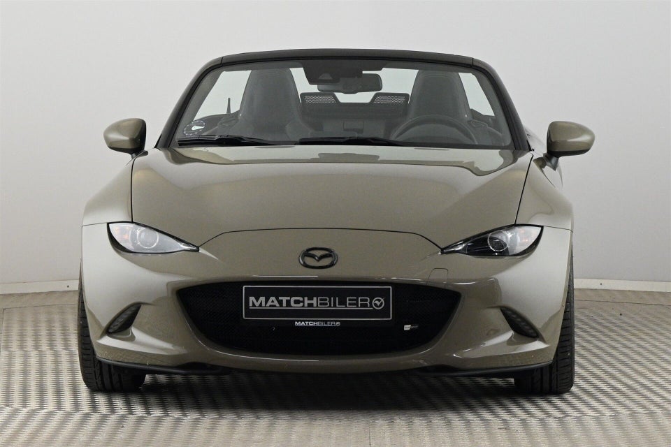 Mazda MX-5 2,0 SkyActiv-G 184 Roadster Exclusive-Line 2d