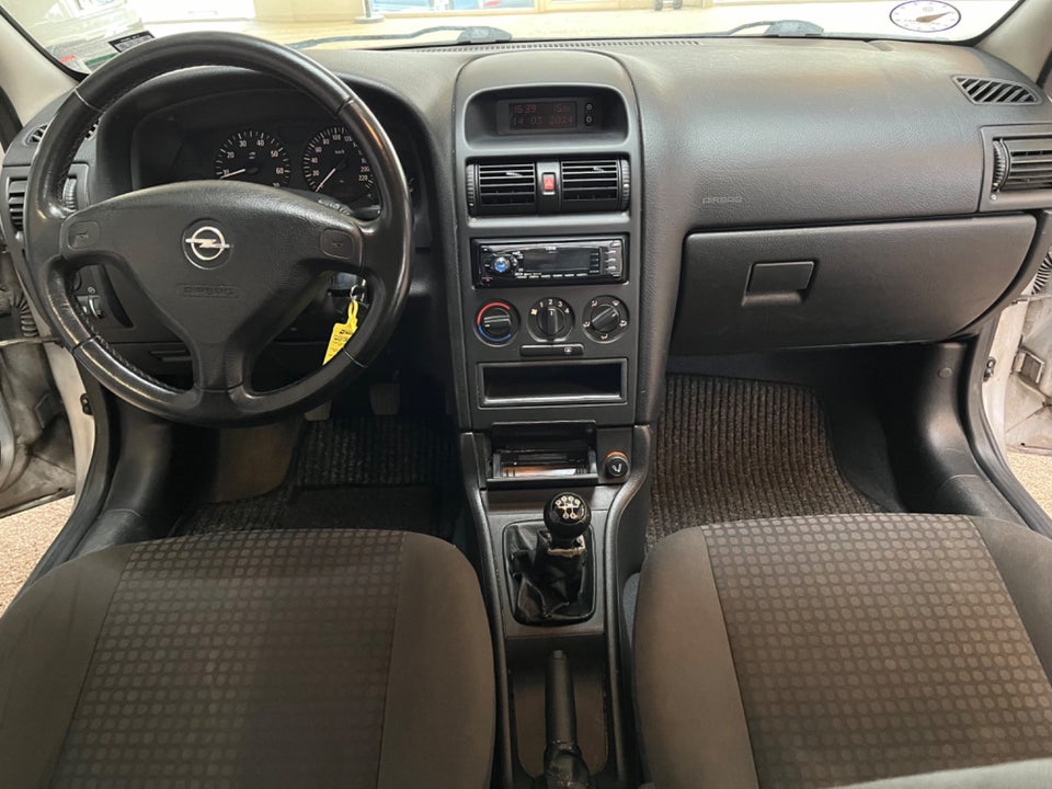 Opel Astra 1,4 16V Twinport Classic 5d