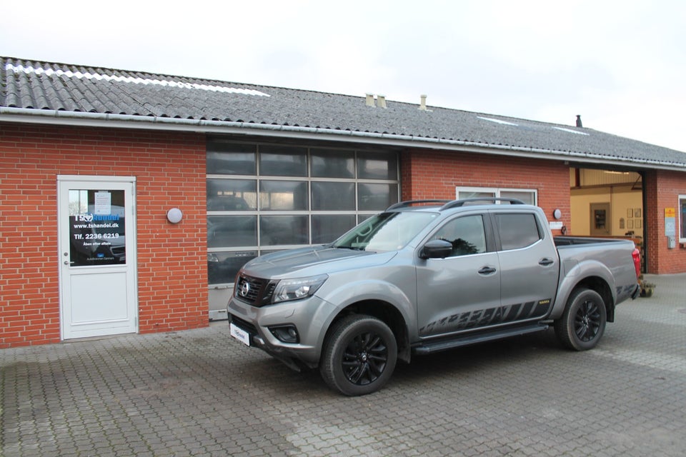 Nissan Navara 2,3 dCi 190 Db.Kab Tekna aut. 4d