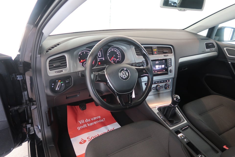 VW Golf VII 1,4 TSi 122 Comfortline BMT 5d