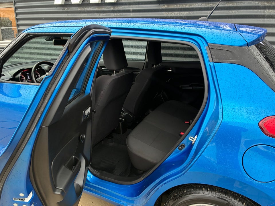 Suzuki Swift 1,2 mHybrid Action 5d