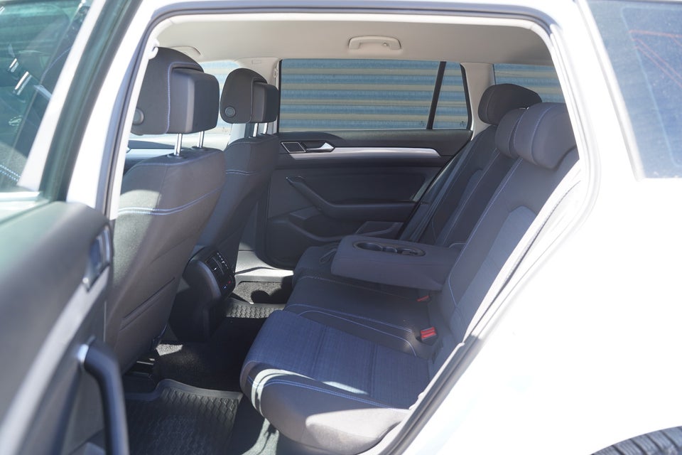 VW Passat 1,4 GTE Variant DSG 5d