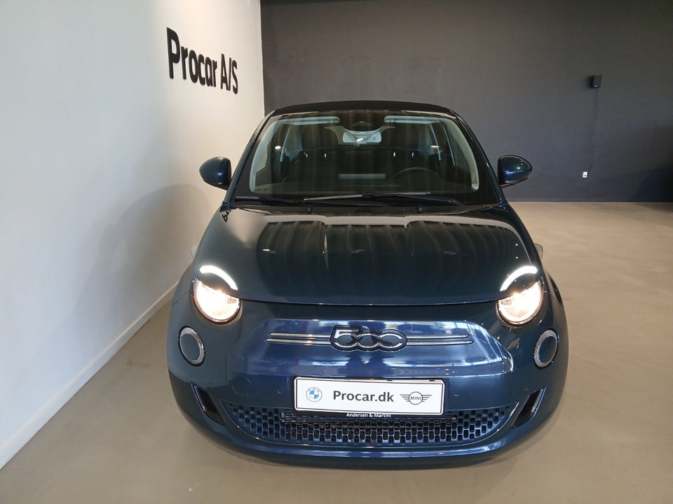 Fiat 500e 42 Lusso Cabrio 2d