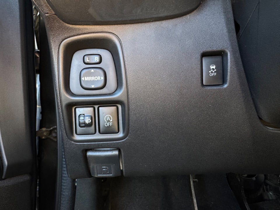 Toyota Aygo 1,0 VVT-i x-wave Sky 5d