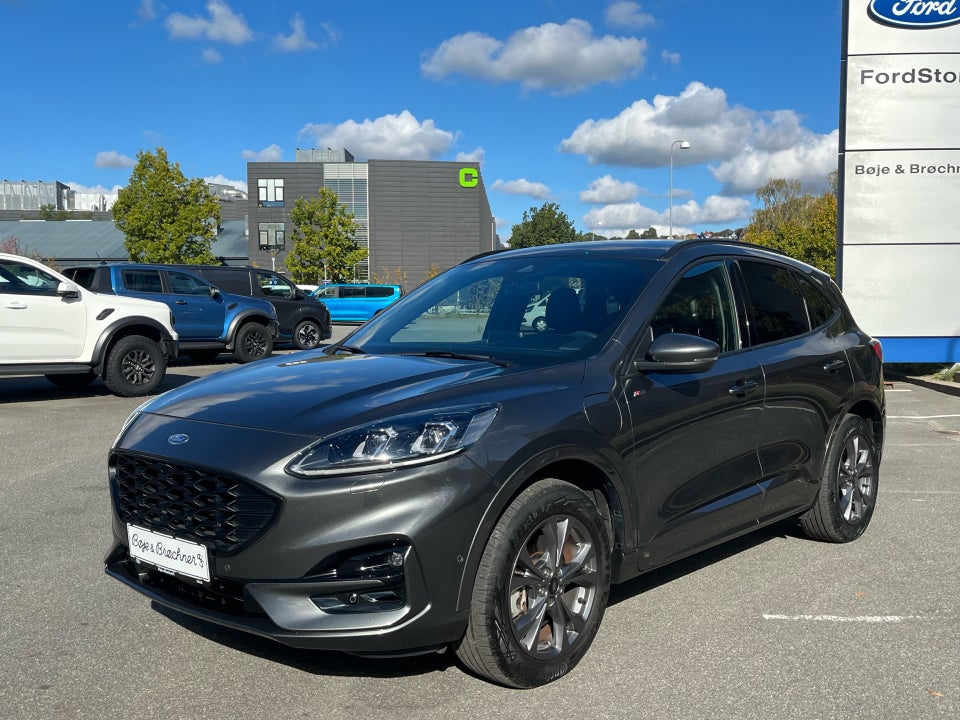 Ford Kuga 2,5 PHEV ST-Line X CVT 5d