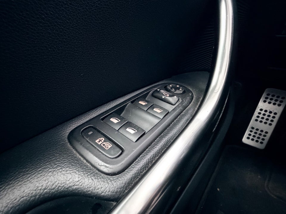 Peugeot 308 1,6 THP 200 GTi 5d