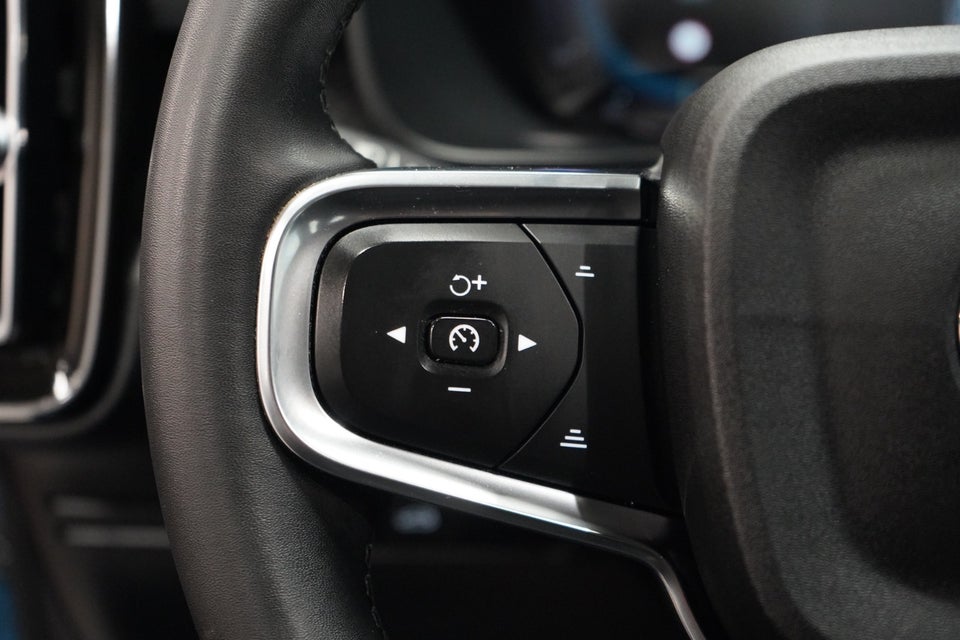 Volvo XC40 P6 ReCharge Plus 5d