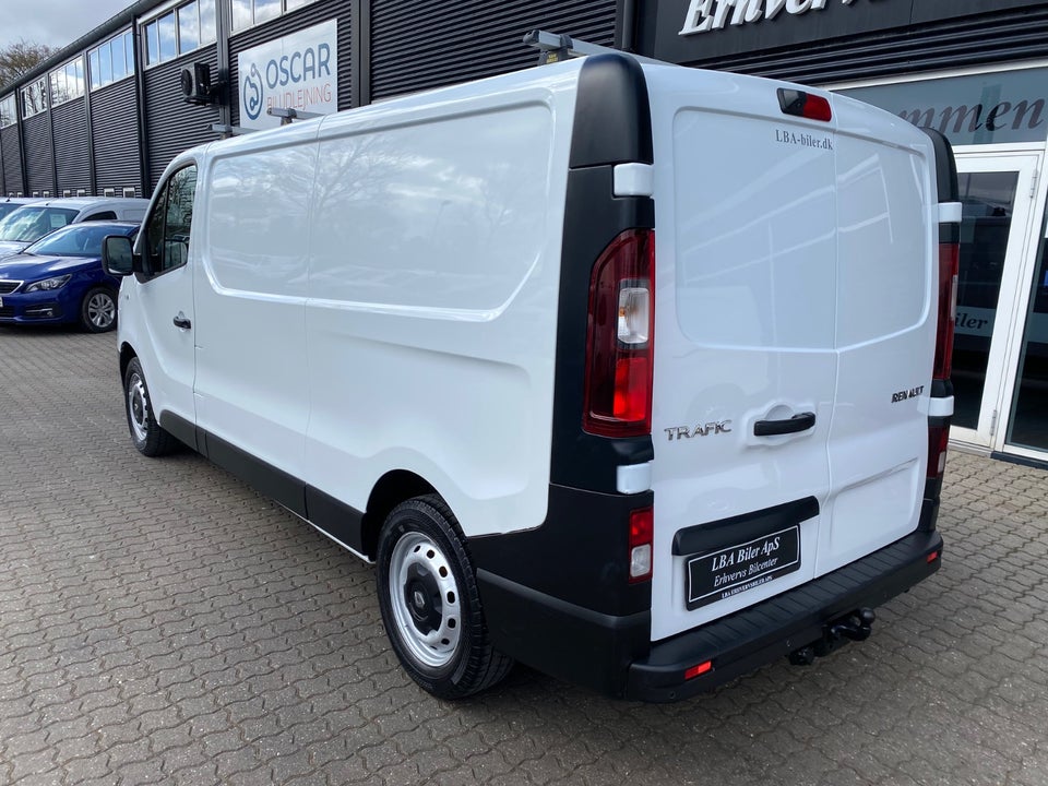 Renault Trafic T29 2,0 dCi 120 L2H1