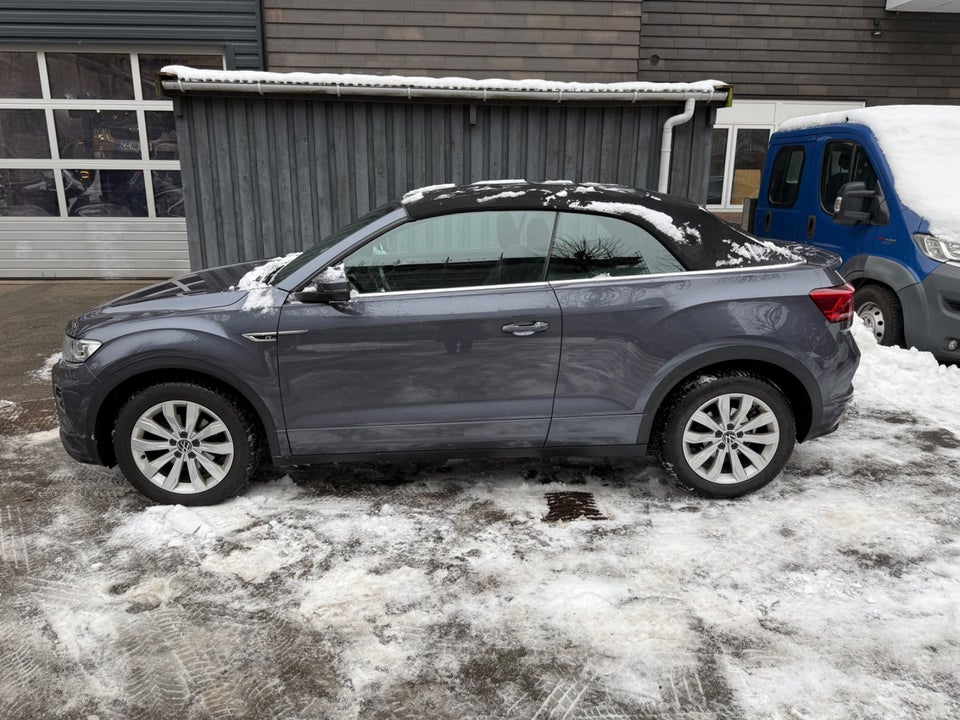 VW T-Roc 1,5 TSi 150 R-line Cabriolet DSG 2d