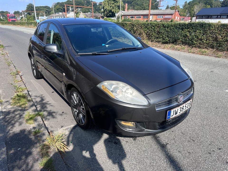 Fiat Bravo 1,4 T-Jet 120 Dynamic Evo S 5d