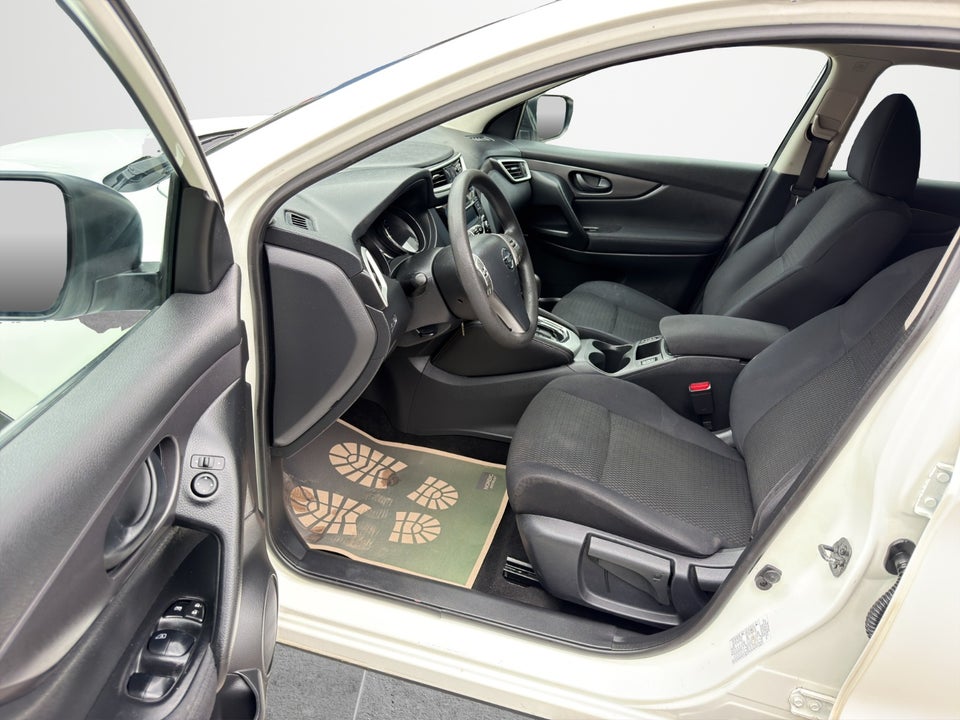 Nissan Qashqai 1,2 Dig-T 115 Visia X-tr. 5d