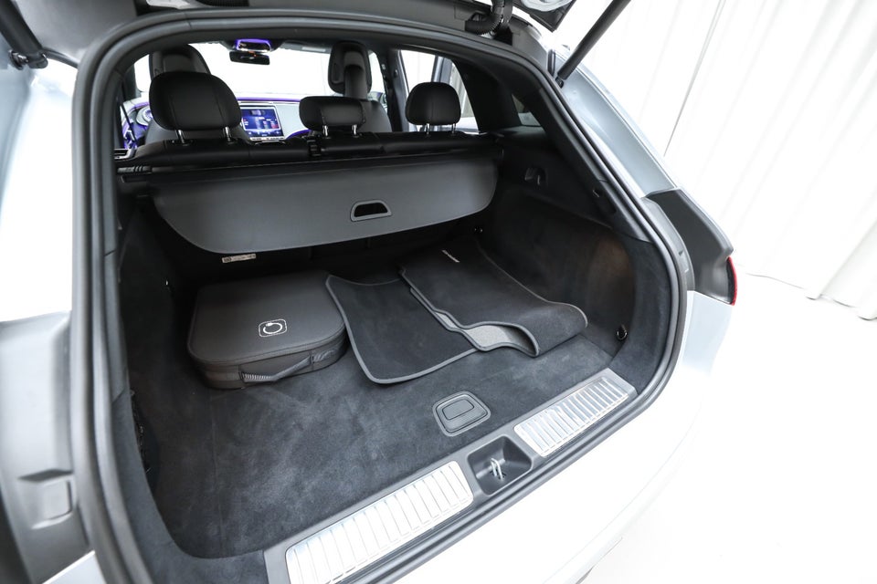 Mercedes EQE350 SUV AMG Advance Plus 4Matic 5d
