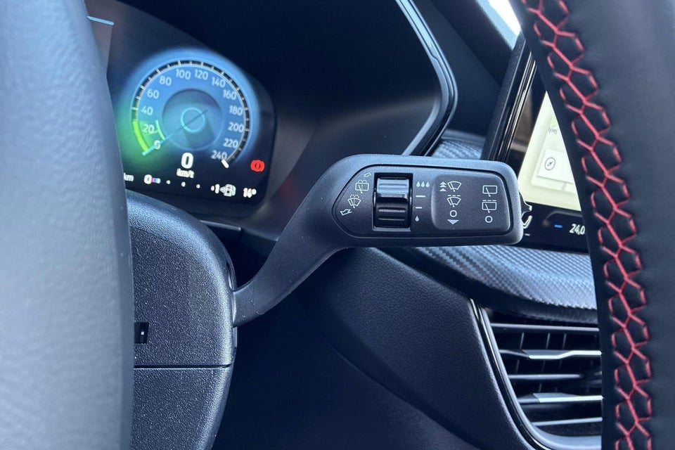 Ford Kuga 2,5 PHEV ST-Line X CVT 5d
