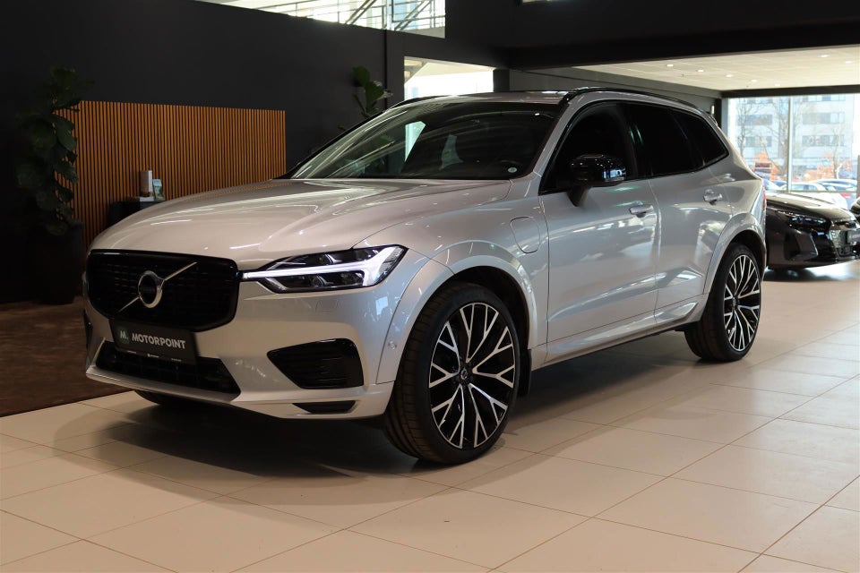 Volvo XC60 2,0 T6 ReCharge R-Design aut. AWD 5d