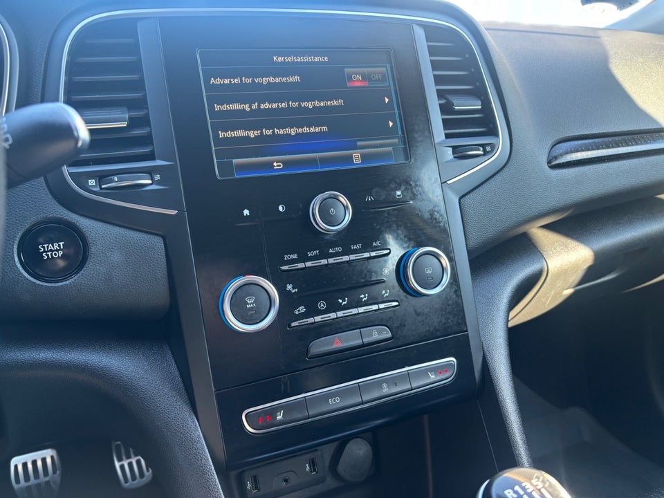 Renault Megane IV 1,2 TCe 100 Zen 5d