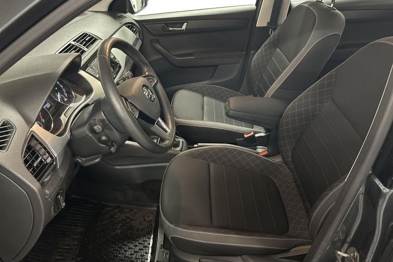 Skoda Fabia 1,0 TSi 110 Ambition Combi DSG 5d