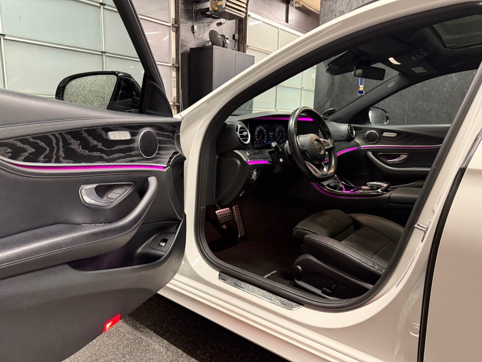 Mercedes E220 d 2,0 AMG Line stc. aut. 5d