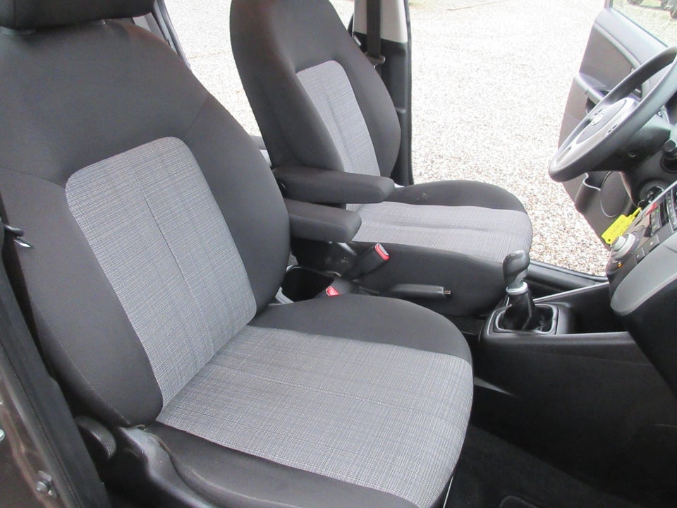 Kia Venga 1,6 CVVT Motion+ 5d