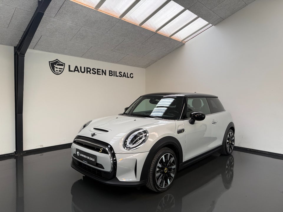 MINI Cooper SE Classic Trim 3d