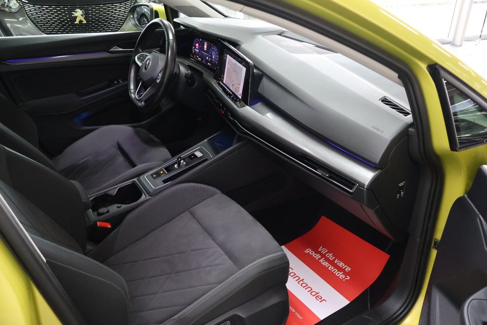 VW Golf VIII 1,5 eTSi 150 Style DSG 5d