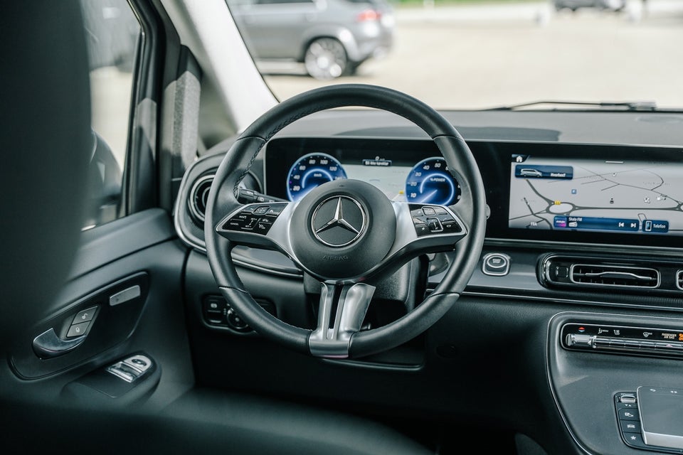Mercedes EQV300 Avantgarde L