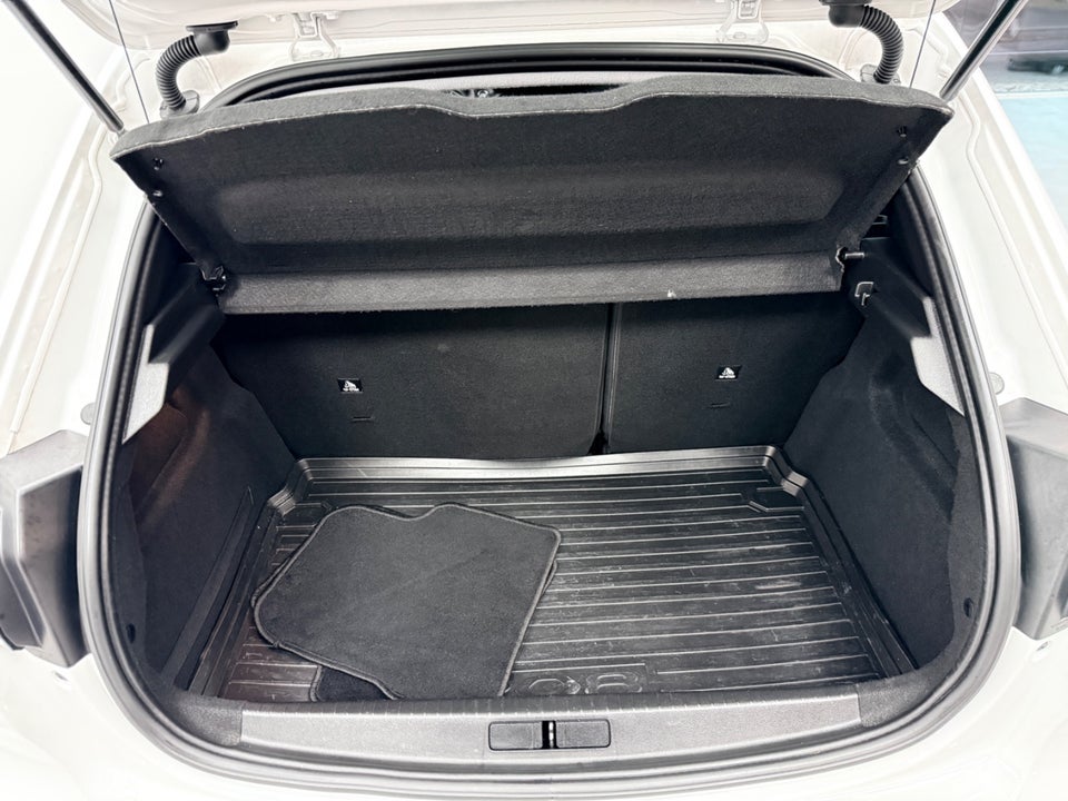 Peugeot 208 1,2 PureTech 100 Allure 5d