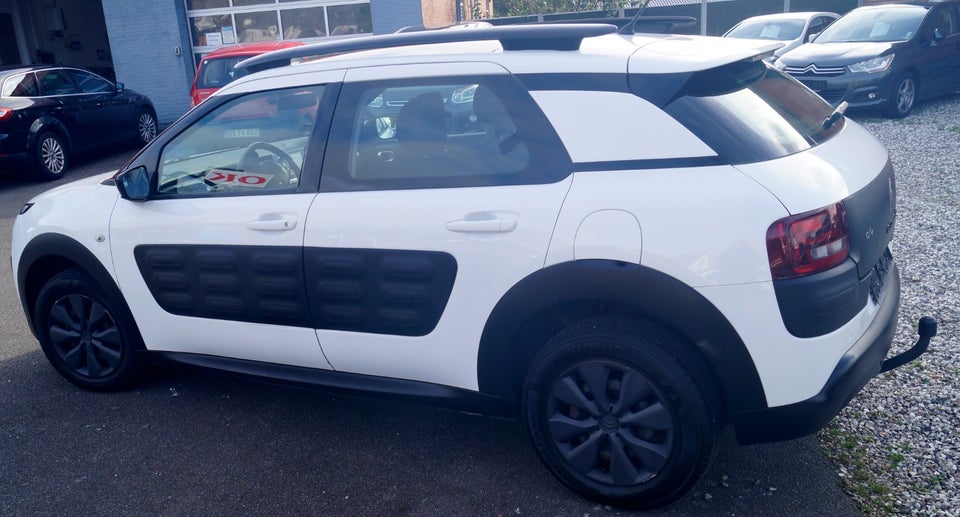Citroën C4 Cactus 1,6 BlueHDi 100 Feel 5d