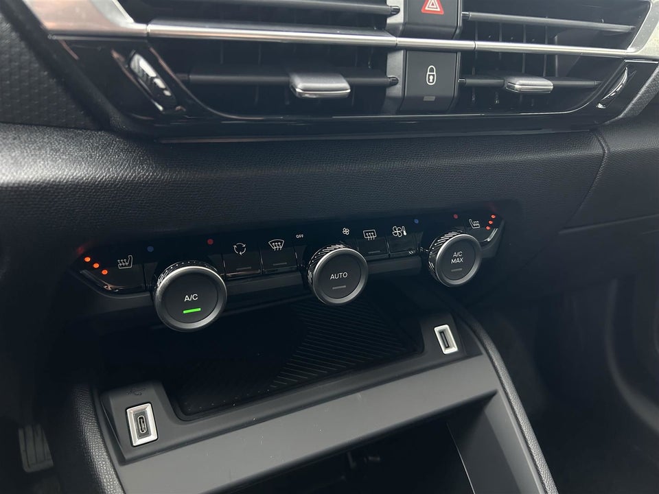 Citroën ë-C4 50 Shine 5d