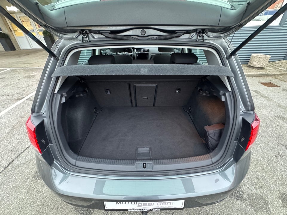 VW Golf VII 1,5 TSi 130 Comfortline 5d