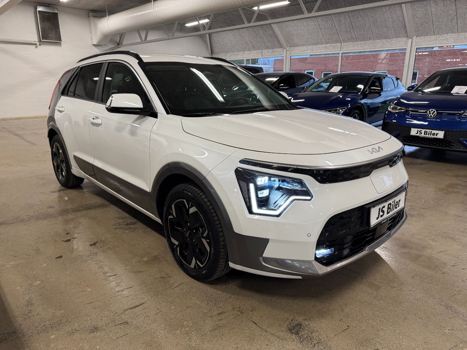 Kia Niro 64 EV Limited Edition 5d