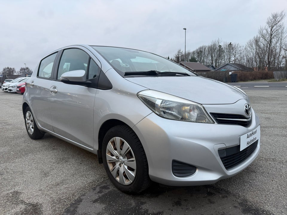 Toyota Yaris 1,3 VVT-i T2 Touch 5d