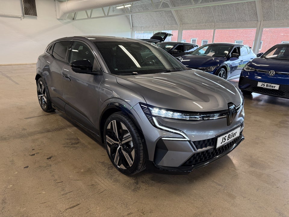 Renault Megane E-Tech 60 Iconic 5d