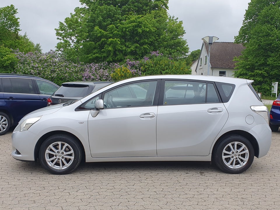 Toyota Verso 1,8 TX 7prs 5d