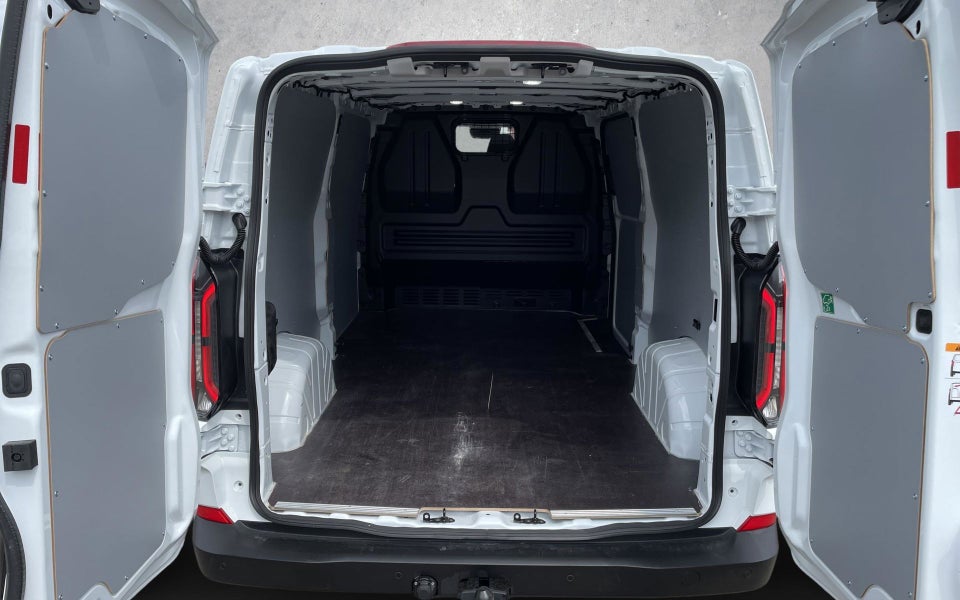 Ford E-Transit Custom 320L 64 Trend