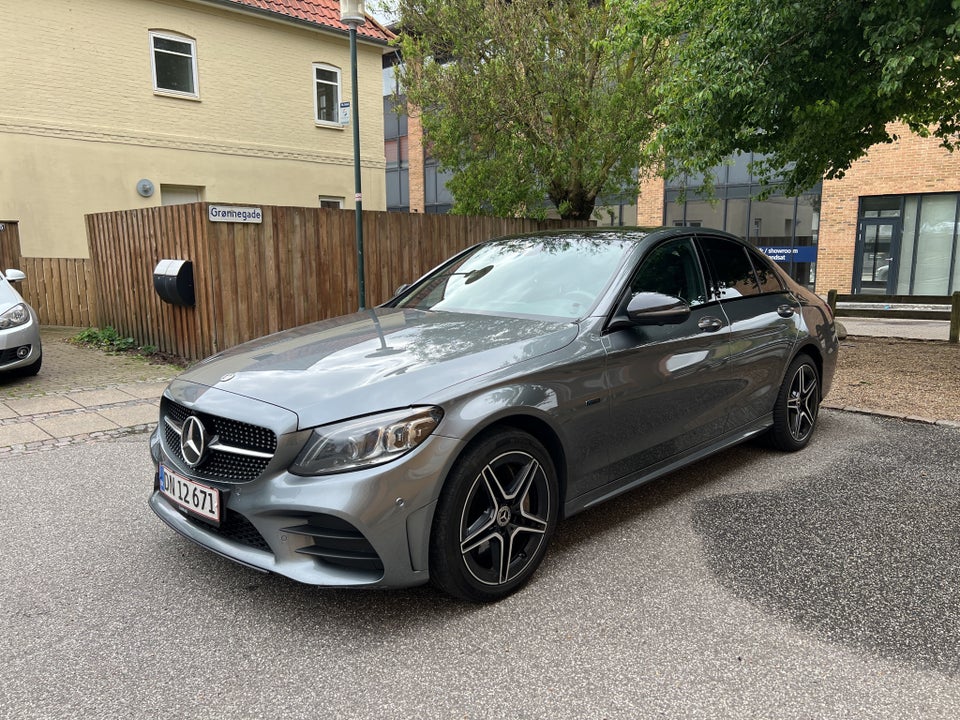 Mercedes C300 de 2,0 AMG Night Edition aut. 4d