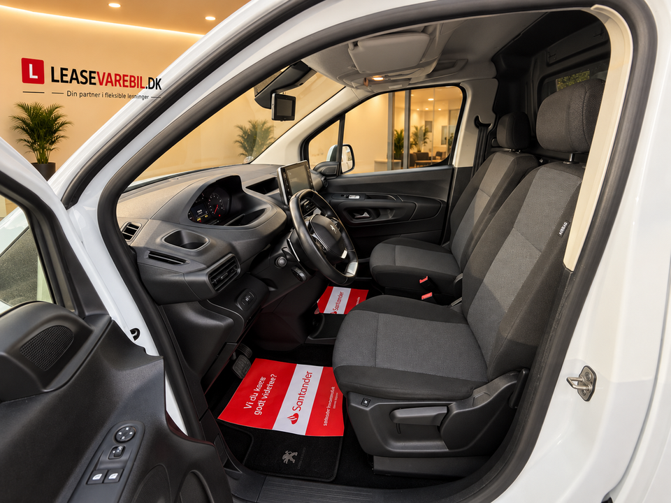 Peugeot Partner 1,5 BlueHDi 130 L2V2 Plus EAT8 Van