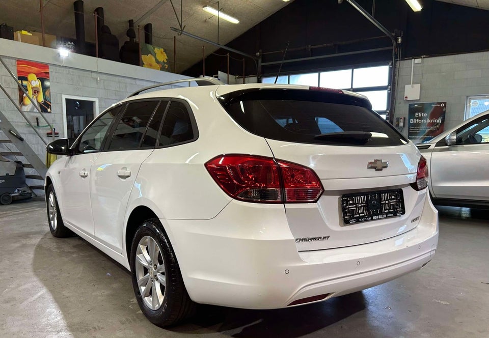 Chevrolet Cruze 1,8 LTZ stc. 5d