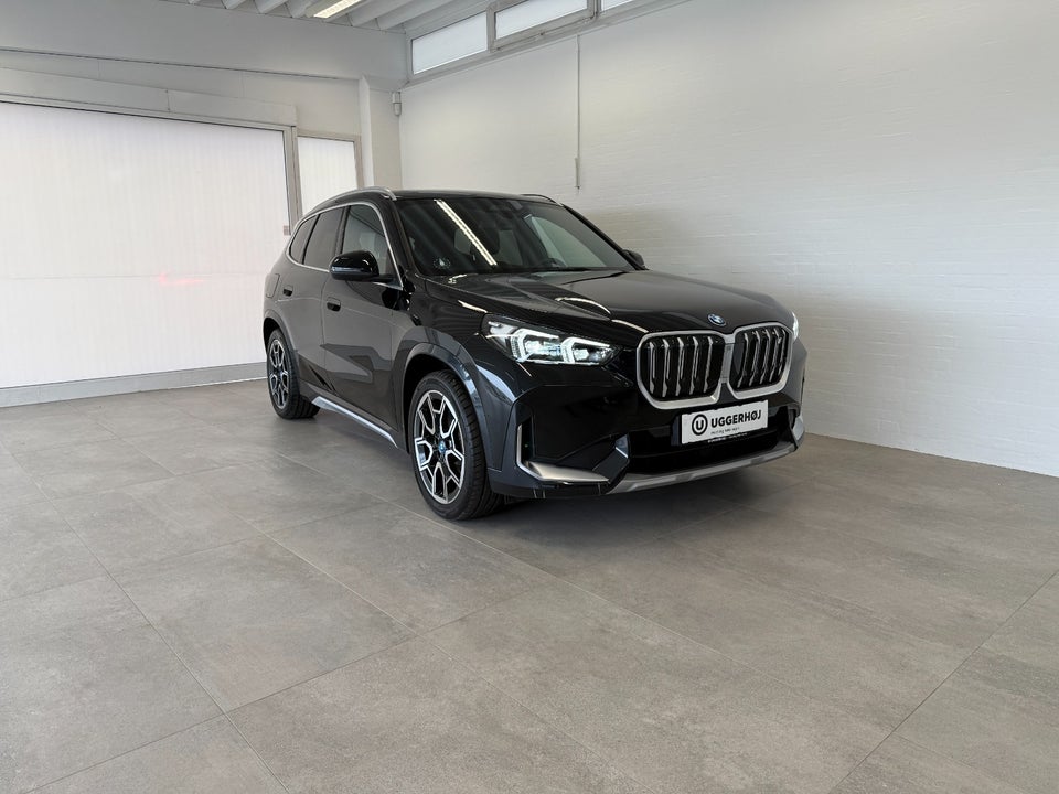 BMW iX1 xDrive30 X-Line 5d
