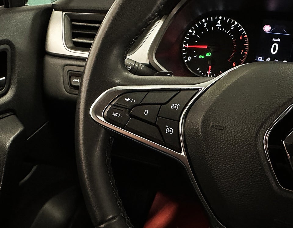 Renault Captur 1,3 TCe 130 Zen EDC 5d