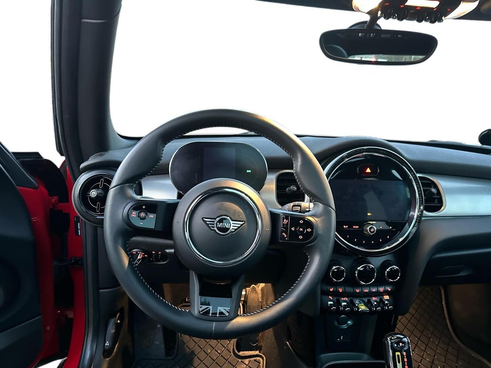 MINI Cooper SE Yours Trim 3d