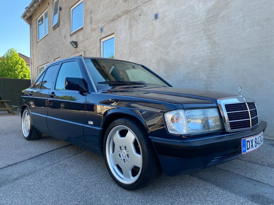 Mercedes 190 E 2,0 aut. 4d