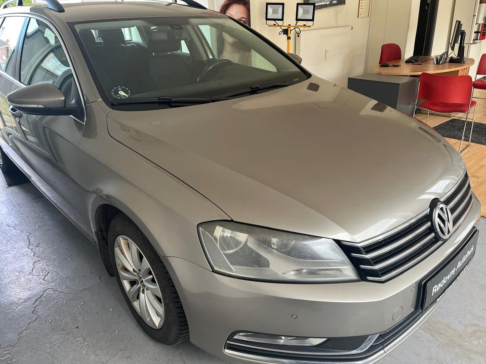 VW Passat 2,0 TDi 140 Comfortline Variant BMT 5d