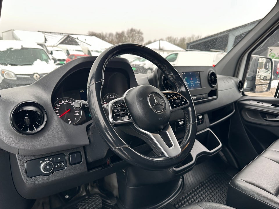 Mercedes Sprinter 214 2,2 CDi A2 Chassis aut. FWD 2d