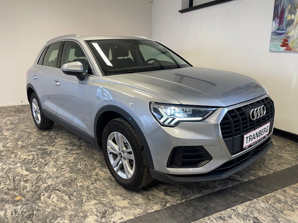 Audi Q3 45 TFSi e Attitude+ S-tr. 5d