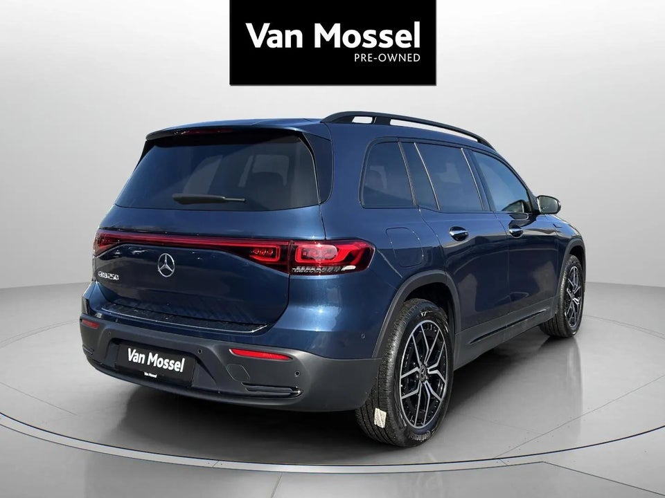 Mercedes EQB250 Progressive 5d